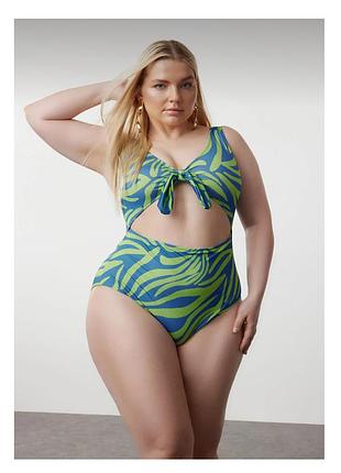 Жіночий суцільний купальник plus size🌺