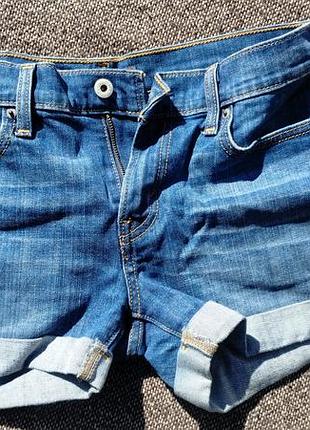 Джинсовые шорты levi's