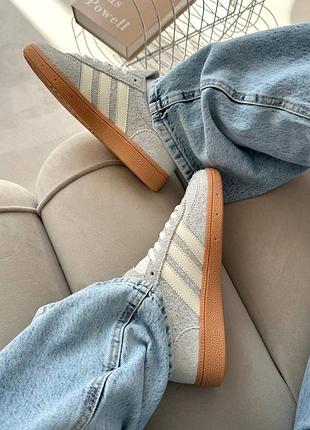 Жіночі кросівки/ кеди adidas spezial wonder silver gum