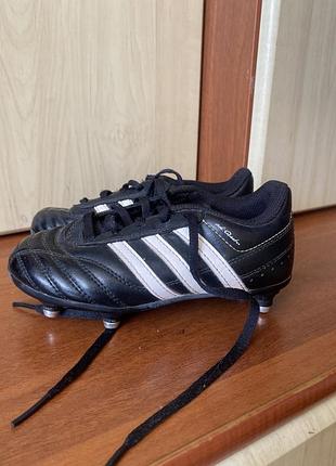 Бутси копачки adidas 29р. стан ідеальний. устілка 17,5-18 см