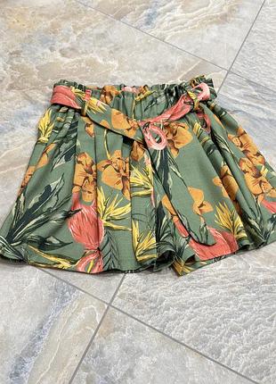 Шорты женские летние цветочные