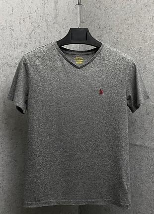 Сіра футболка від бренду polo ralph lauren