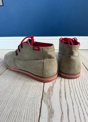 Легкі черевики vans delta 3