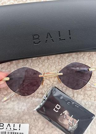 Окуляри бренду bali