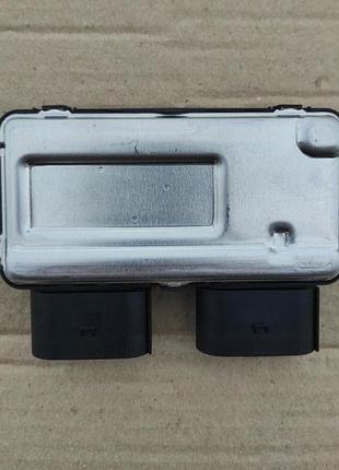 Блок керування паливним насосом mercedes a-class w177 sprinter 907 910  a0009008214