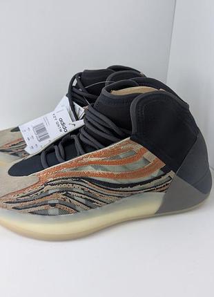 Кроссовки adidas yeezy boost qntm
