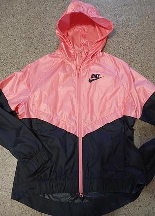Очень классная ветровка nike оригинал