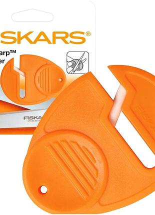 Точилка для ножниц керамическая компактная для дома 1 шт оранжевая fiskars se0966