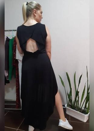 Базовое черное платье спереди короче, с красивой спиной от zara2 фото