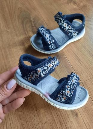 Сандали сандалии clarks на липучках босоножки босоніжки