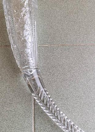 Винтажная фарфоровая статуэтка девочки, котораяоломне, lippelsdorf (липпельсдорф), ндр, 1960. имеет заводской номер.