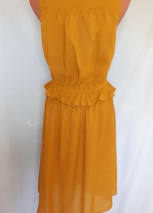 Платье без руков с оборками желтое h&m (размер 36)7 фото