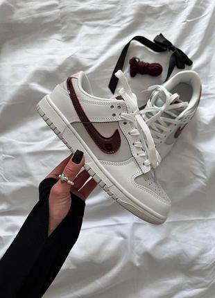 Nike sb dunk low sail burgundy crush женские кроссовки найк дак 4