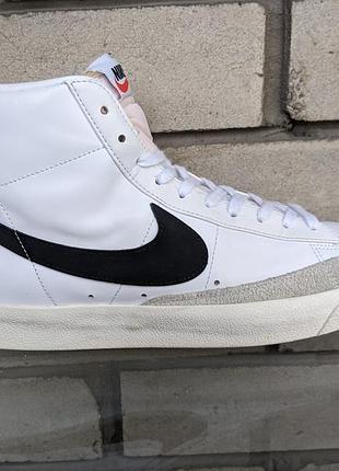 Кеди nike blazer mid 77 vintage air jordan 1 mid force white кросівки хайтопи білі шкіряні високі снікерси converse bq6806-100