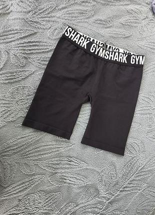 Велосипедки gymshark