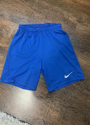 Шорти nike