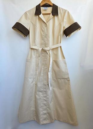 Плаття халат робоча уніформа на ґудзиках із поясом job dress 46-48 m-l робочий халат бежевий для клирингу для персоналу для гірчичної домробочниці