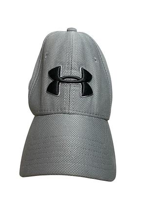 Кепка under armor