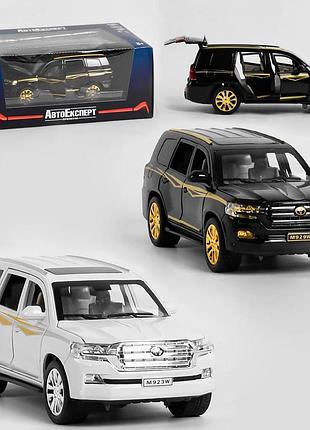 Джип el 3912 тойота металлопластик, 1:24, инерция, свет, звук, открываются двери, капот и багажник.