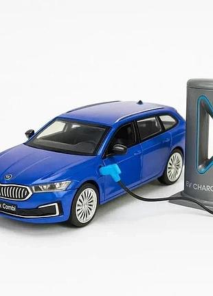 Машина металева шкода 1:36 skoda superb iv combi автопром 68744 синій
