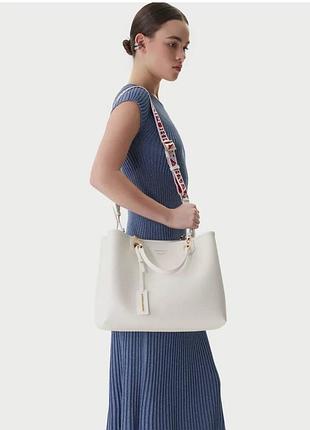 Emporio armani большого размера
