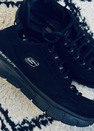 Повітропроникні стрейч кросівки skechers elite flex 40