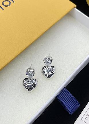 Серьги луи виттон heart monogram (серебристый металл) люкс качество