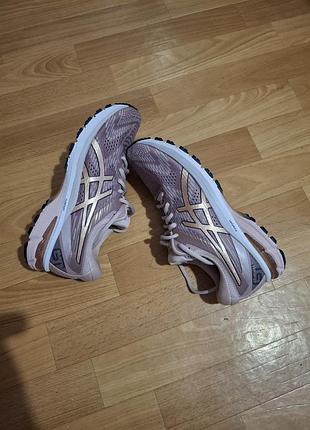 Кросівки жіночі asics