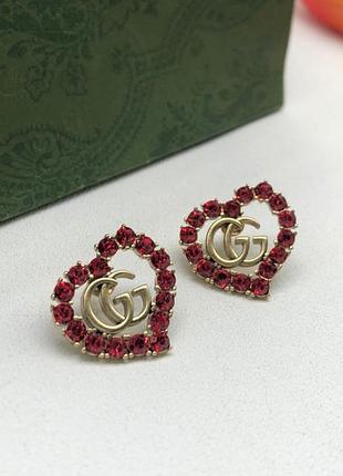 Серьги “heart rouge gg” — символ страсти и элегантности