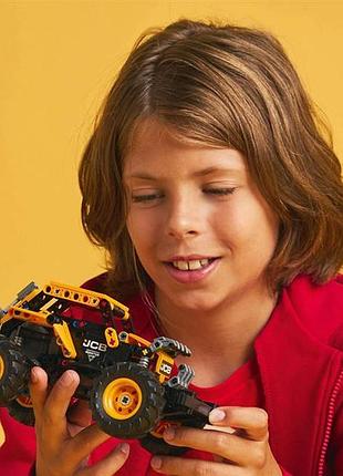 Конструктор lego technic monster jam digatron с инерционным двигателем 218 деталей (42199) 8