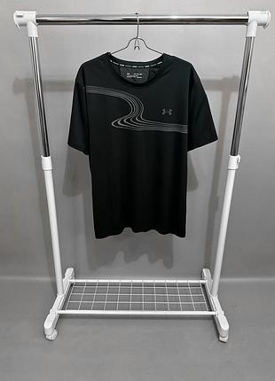 Футболка under armour