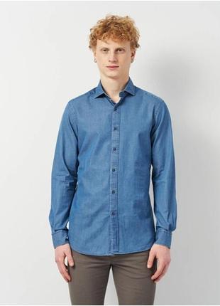 Мужская джинсовая рубашка massimo dutti размер s / синяя приталенная рубашка деним 100% хлопок