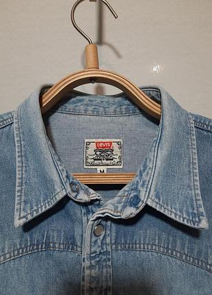 Levis джинсова блакитна сорочка на кнопках western denim м