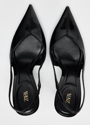 Туфлі босоніжки zara