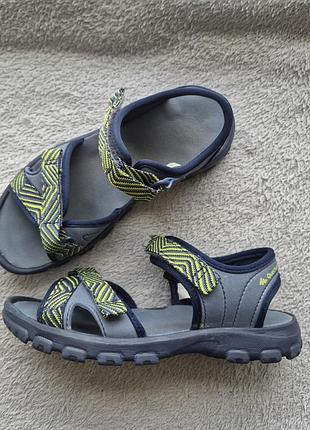 Сандали 34.5р. quechua