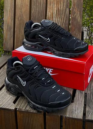 Кроссовки мужские nike air tn plus triple, черные демисезонные весна-лето-осень кожа текстиль размер 41-46 новые 095-1