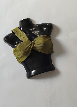 Шикарний короткий топ на одній бретелі shein m