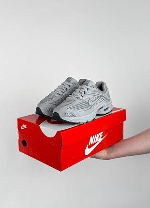 Женские кроссовки nike air max moto 2k pale grey кроссовки жеэнсийке найк на весну
