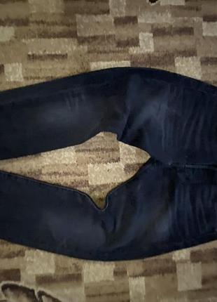 Джинсы levis