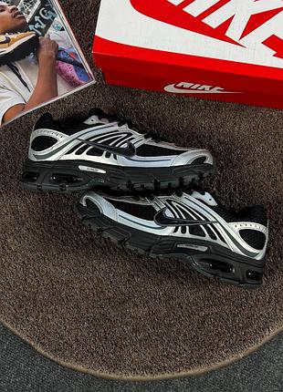 Nike air max moto 2k