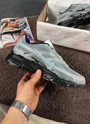 Nike initiator 5