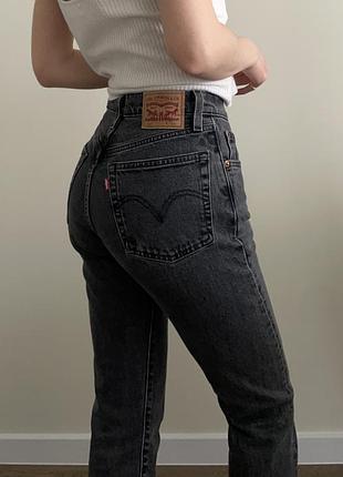 Джинси levi’s
