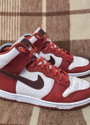 Жіночі кросівки nike dunk