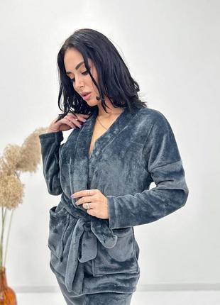 Домашний костюм с халатом "nelly" 
 распродаж модели