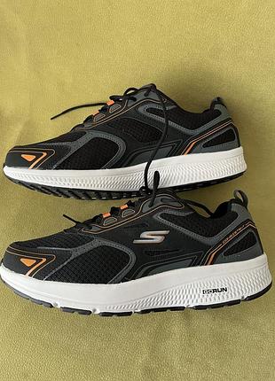Кросівки skechers
