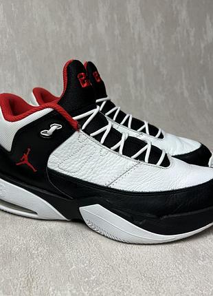Чоловічі кросівки air jordan max aura 3