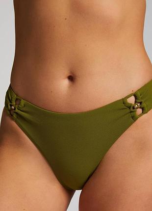 Арт.2247 женские трусики от купальника hunkemoller.