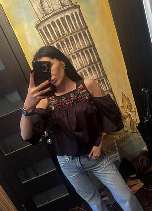 Шикарна блуза з вишивкою zara ❤️