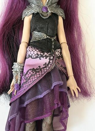 Ever after high raven queen first chapter 2013 4