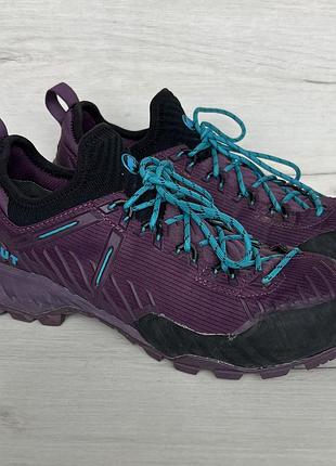 Кроссовки женские для треккинга mammut alnasca knit ii low на мембране gore-tex